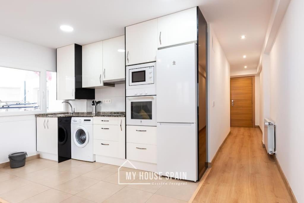 Myhousespain - Luminoso Y Amplio Piso En El Centro Хихон Экстерьер фото
